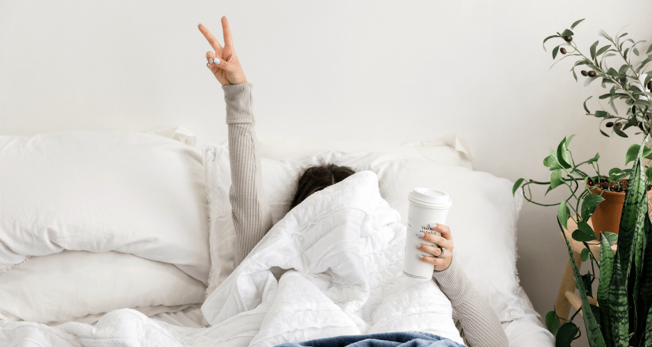 Augenpads über Nacht anwenden